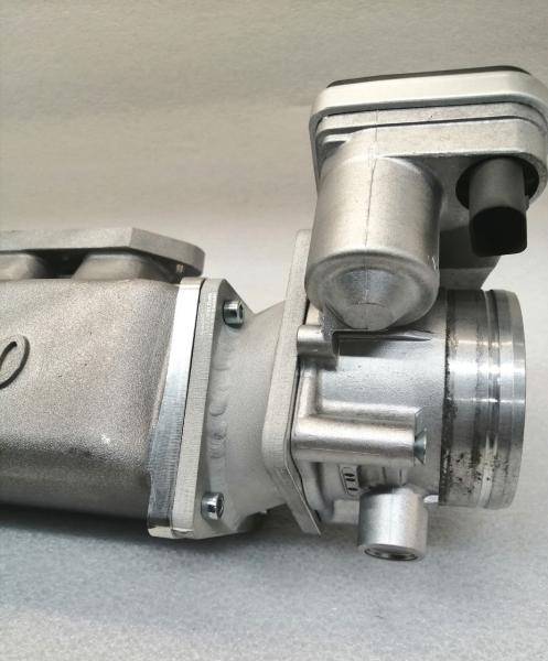 Adapterflansch für Ansaugbrücke im Golf4 R32 Turbo