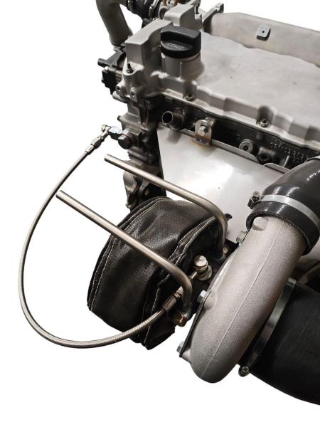 Ölzulaufleitung mit Adapter für Kettenspanner Garrett / Pulsar GT28 ,GT30 ,GT35 ,GTX28 ,GTX30, GTX35